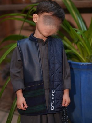 Alternative view of ivy - 4