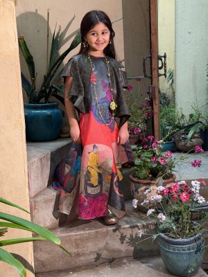 Alternative view of ivy - 6